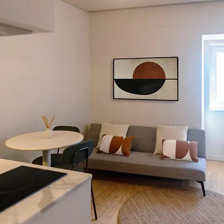 Apartment On The Water Historic Lisbon